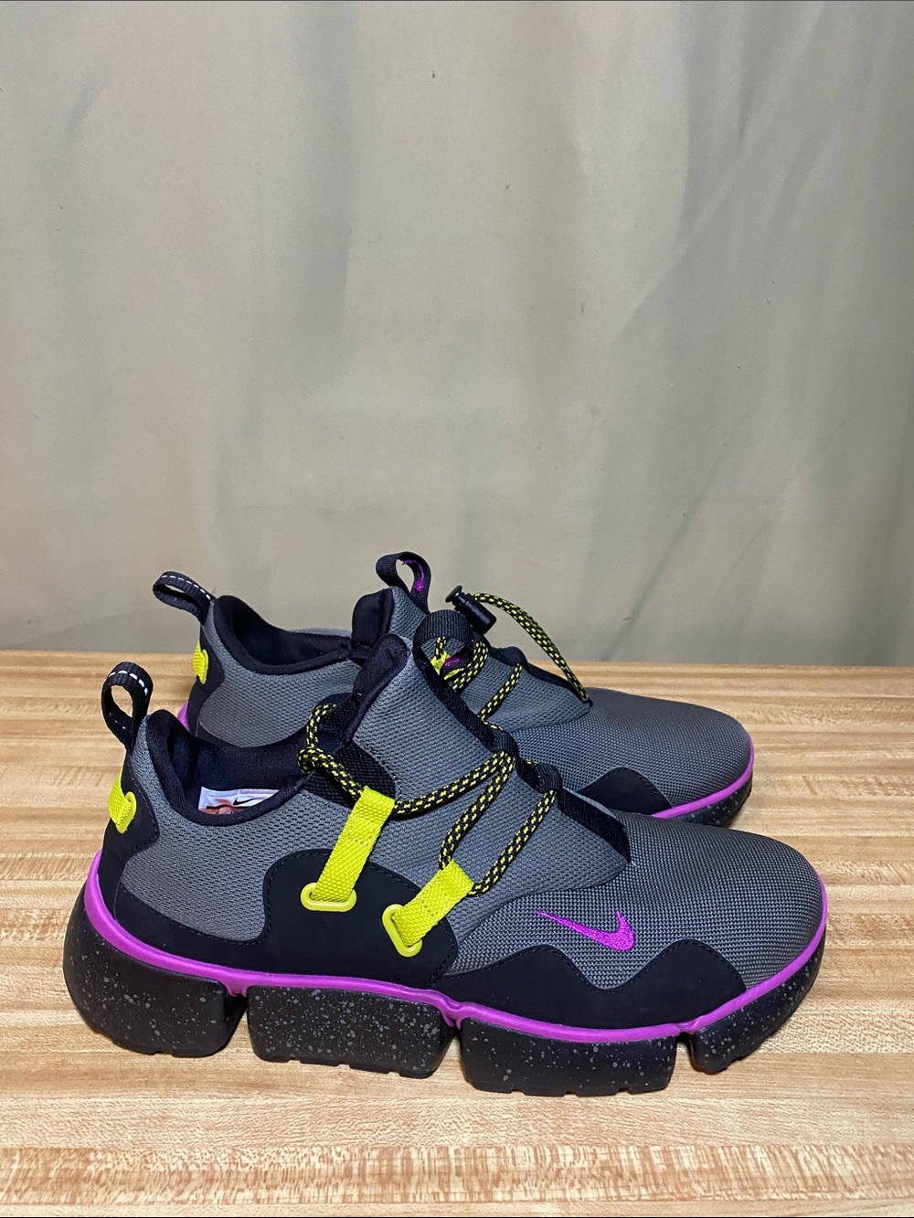 Nike Pocketknife DM SU River Rock ACG Cross Training shoes size 9